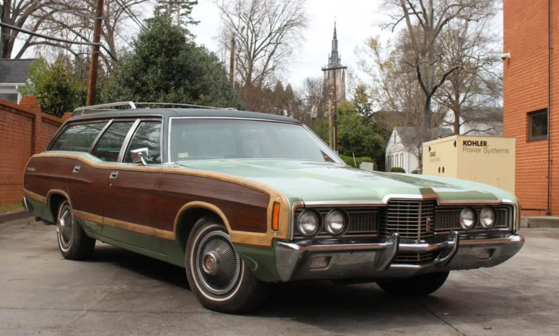 Ford LTD Country Squire
