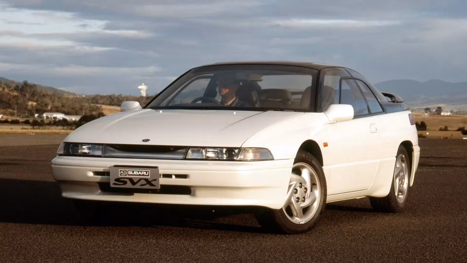 Subaru SVX